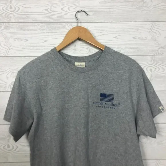 Simply Southern Women's Medium T Shirt RAISED RIGHT God Faith Country Dog Truck - Picture 2 of 5